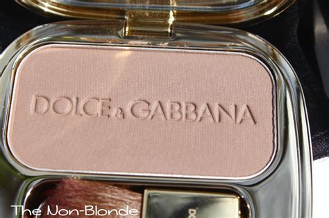 dolce gabbana blush in tan|dolce gabbana professional blush.